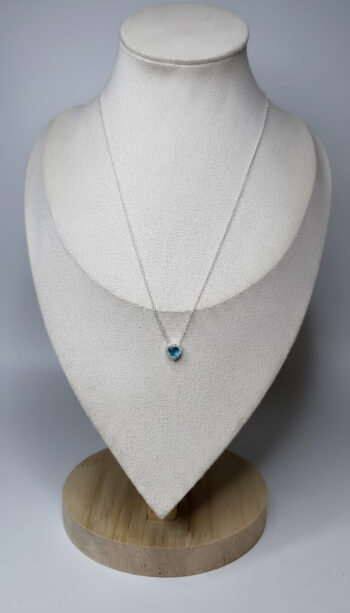 Collar Corazón de Océano.